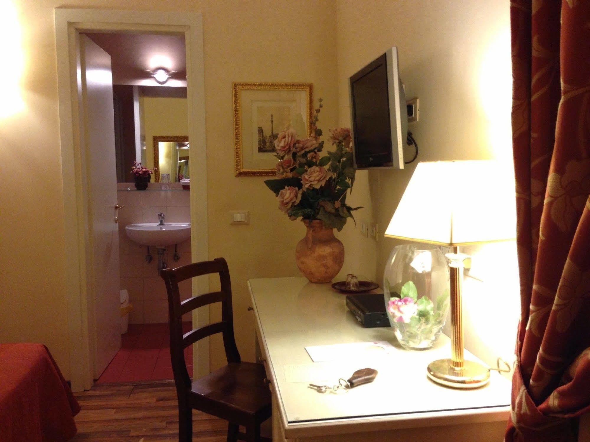 Residenza Domiziano Bed and Breakfast Roma Exterior foto